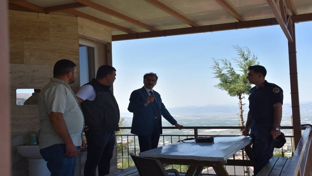 Salihli Kaymakamı G&uuml;ldoğan&rsquo;dan &rsquo;ateş yakmayın&rsquo; uyarısı
