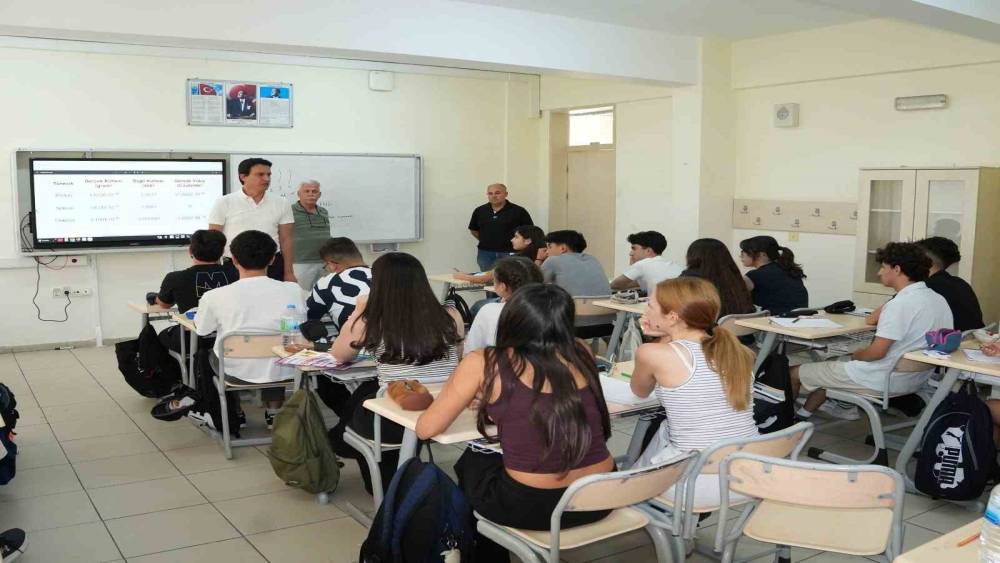 K&ouml;yceğiz Fen Lisesi&rsquo;nde yaz d&ouml;nemi kursları a&ccedil;ıldı
