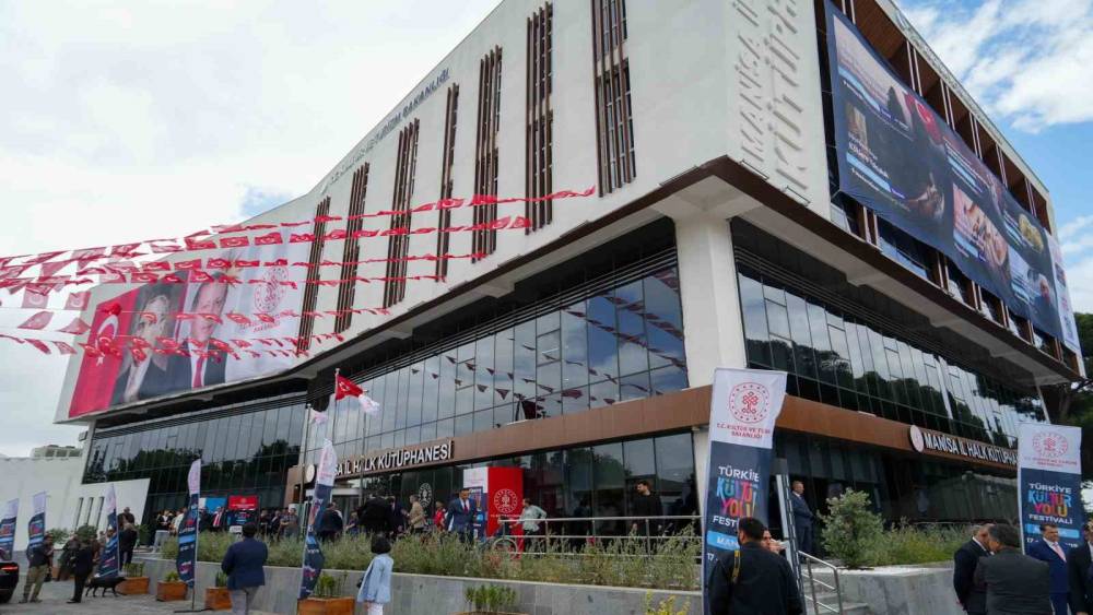 Manisa&rsquo;nın bilgi &uuml;ss&uuml; 490 bin ziyaret&ccedil;iyi ağırladı
