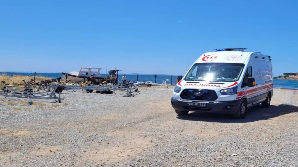 Serinlemek i&ccedil;in denize giren yaşlı kadın hayatını kaybetti
